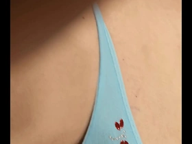 Vadia tuga com caralho bem enterrado no cu