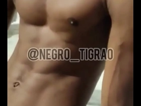 Famosa ruazinha do leite em madureira rj o melhor lugar pra se achar mavambos doidos pra botar um viadinho pra mamar em troca de uma moral de cria. quer saber mais sobre como achar os mavambos