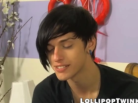 Kinky colby london ass bred by skinny and tall jae landen