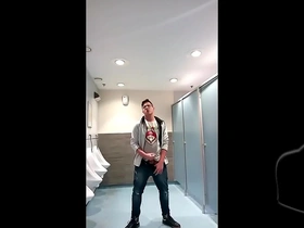 Mcpuppy - compilation in public bathroom
