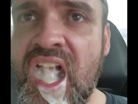 Stopped on a roadtrip for a mouthful of cum