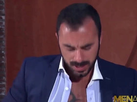 Menatplay classy businessman xavi duran anal fucks blond gay