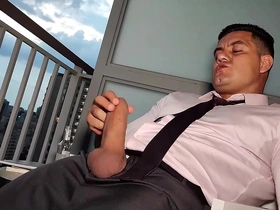 Yuri gaúcho - boss jerk off