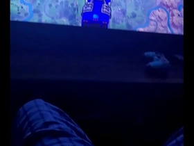 Teen masterbateing playing fortnite