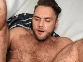 (blaze austin) hungrily sucks a big cock till it explodes on his face - reality dudes