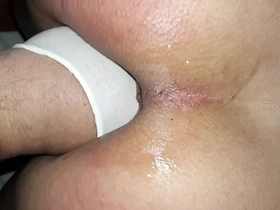 Fisting sempre amei, mesmo antes de mão do dono conseguir entrar inteira