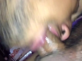 Fui assaltar o hotel cheguei lá tava o patrão ele não tinha dinheiro ele pagou com buquetinho gostoso e depois com cuzinho ladrãozinho bombado safado (*video completo no red*)