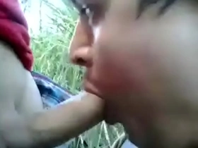 Chupando a hombre maduro