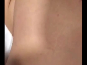 Minha linda esposa bem posicionada na sociedade so que goasta de dar o cu para o ficante porteiro