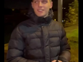 Minet en detresse donne ses fesses avec nasty boy