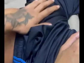 Abordando o torcedor mavambo caralhudo na rua e levando ele pra minha casa -