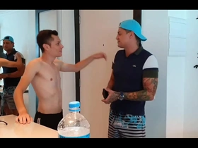 Meu primo fez eu de  corno