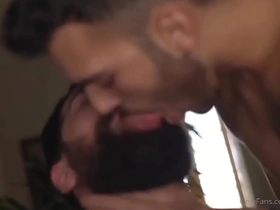 The hottest tongue spit kiss between pol prince & oscar marin