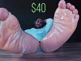 These feet will drain your wallet