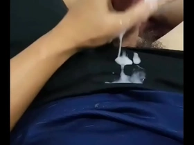 Bắn tinh phụt phụt