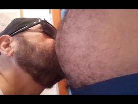 O peludinho meteu gostoso