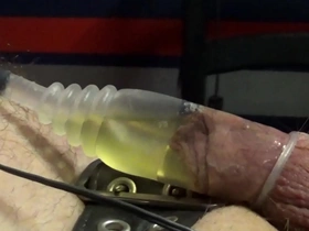 Pisse et électricité