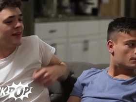 Stepbrothers ryan bailey & troye dean give each other handjob under the sheet in front of their stepdad - twinkpop