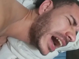 Comendo o amigo da escola