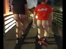 Foda na rua ( completo no red e subscrição)