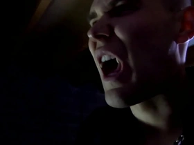 Bande annonce - diego, deux bons trous d'une salope sous l'emprise de tiron le vampire - gaysight.com