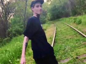 Help a friend in the woods