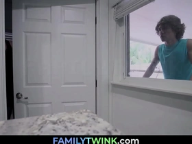 Little neighbor fucked by old man and his boy - landon matthews, alex meyer, president oaks