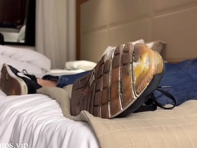 Esse sarado tem pés perfeitos