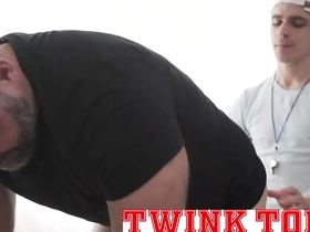 Beefy bear coach fucked by hot teen top player-twinktop.net